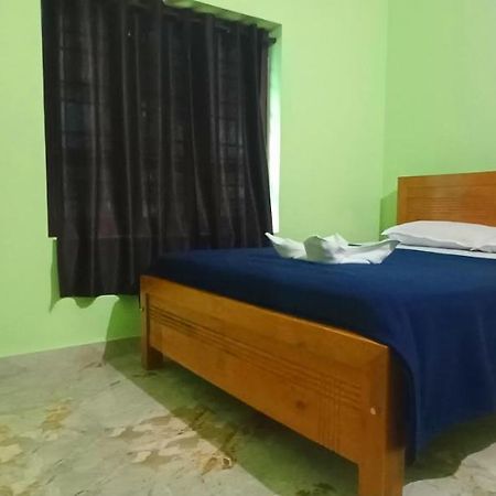 Empire Homestay Калпата Екстериор снимка