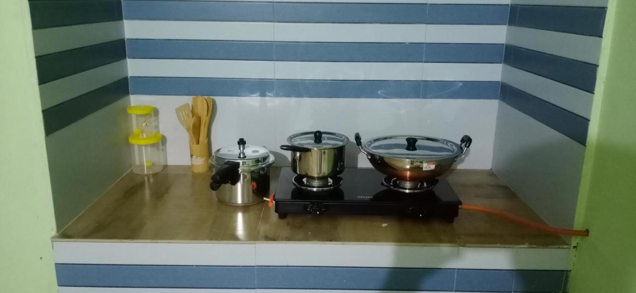 Empire Homestay Калпата Екстериор снимка